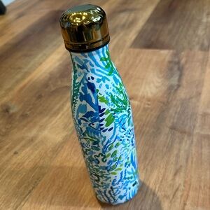 Lilly Pulitzer Swell Bottle